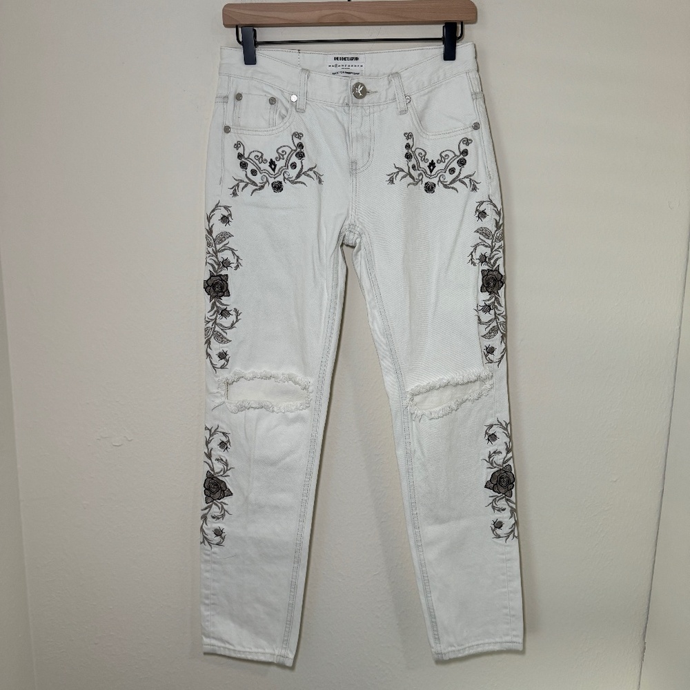 One by One Teaspoon Jeans Women's Size 24 White Floral Awesome Baggies Relaxed